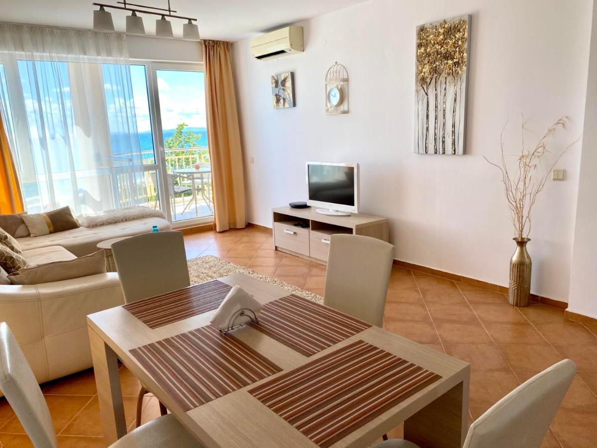 Apartments Bellevue 라브다 외부 사진